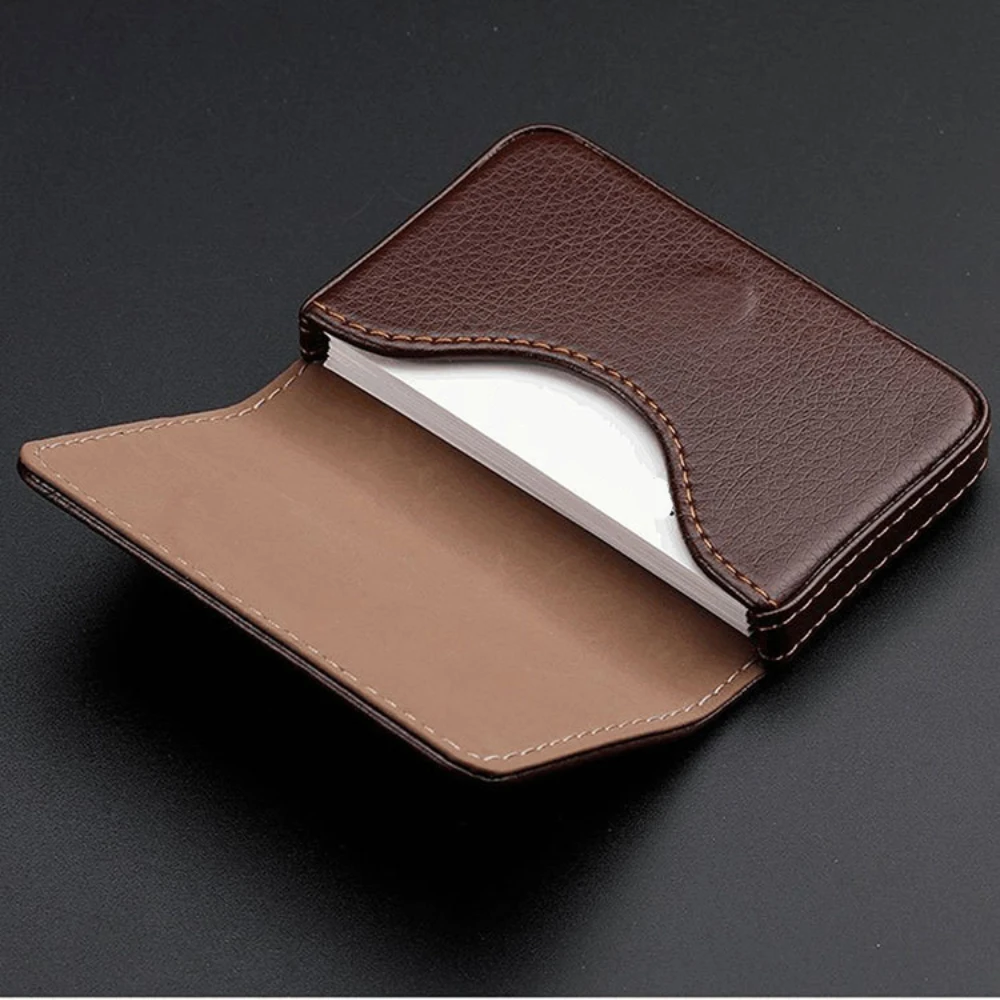 Portfel na karty kredytowe z P – Index Card Holder recenzja i cena