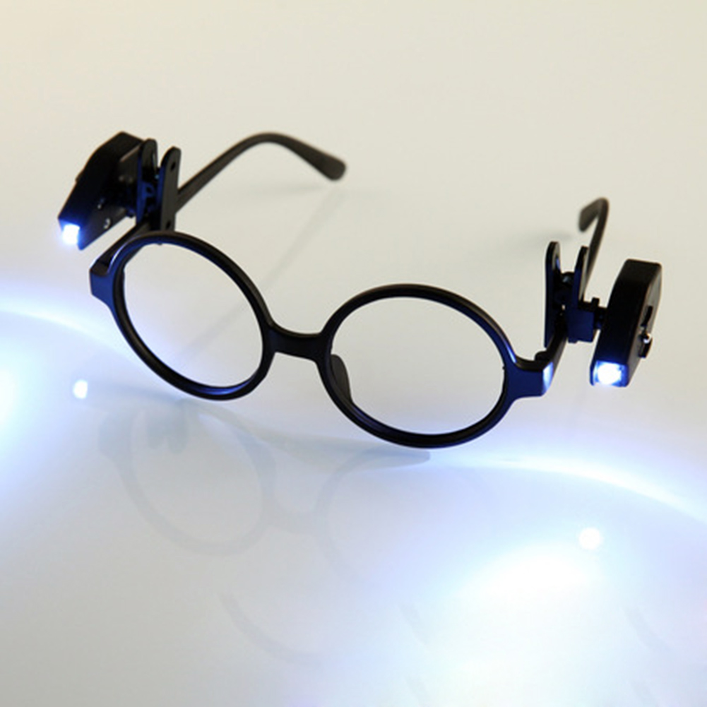 Regulowana mini lampka do czyt – Book Weight Glass recenzja i cena